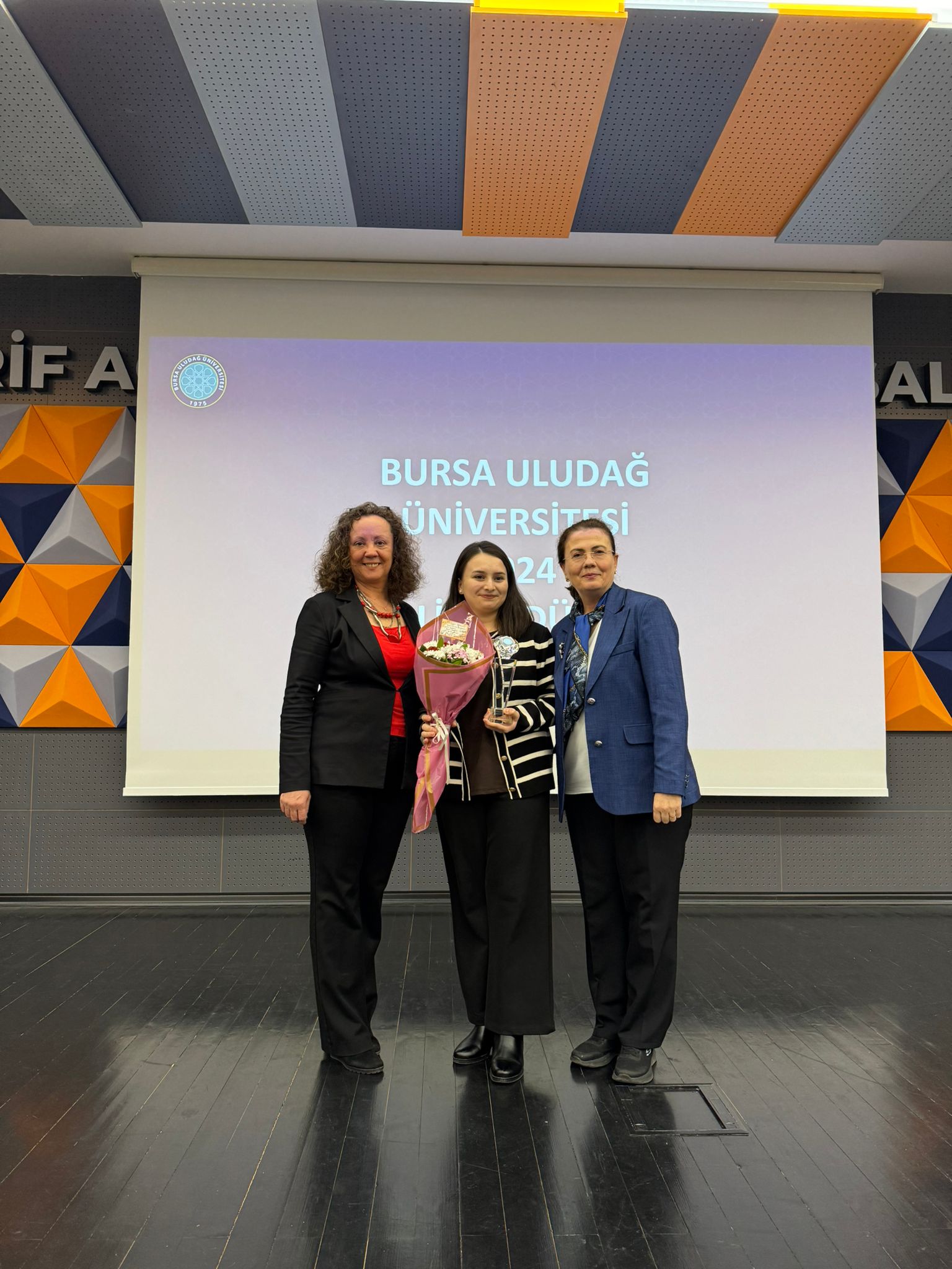  PHOTO-2026-01-04-15-09-55